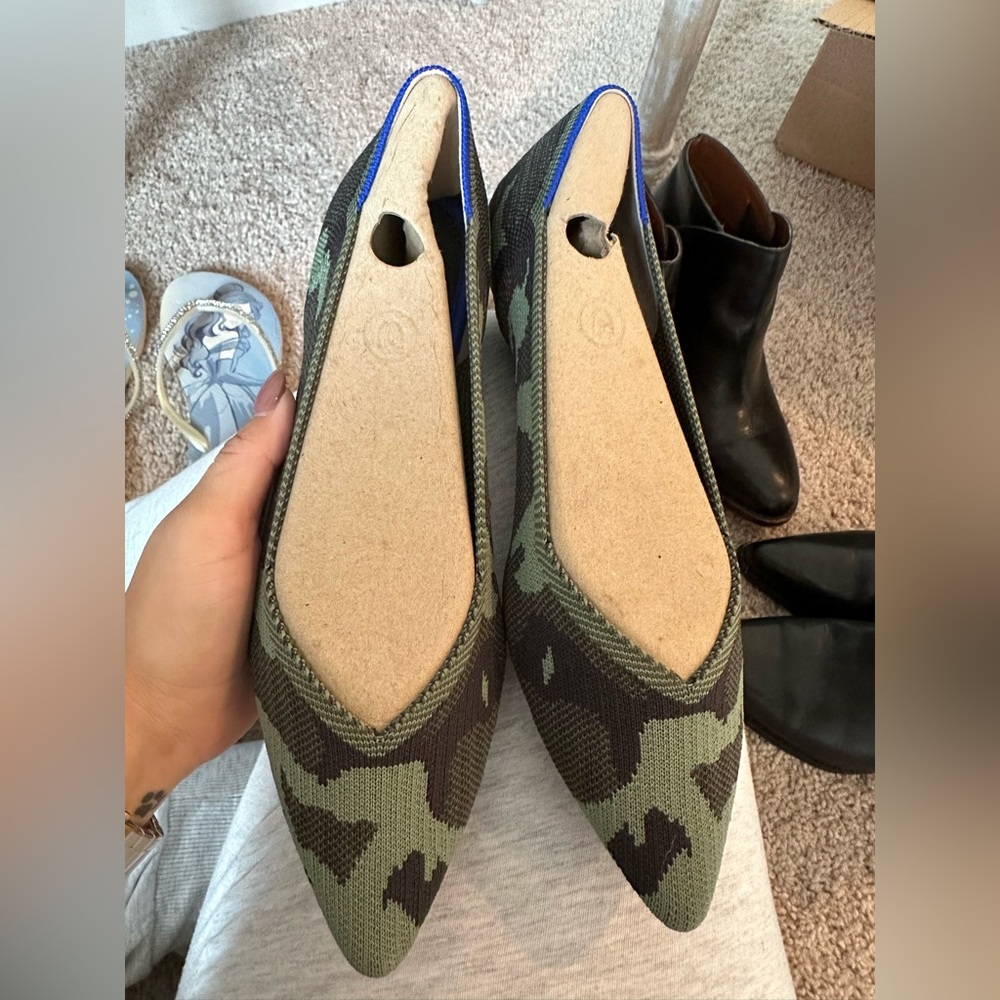 Brand New never worn Camo Rothy’s size 10.5 (fits like a true 9)